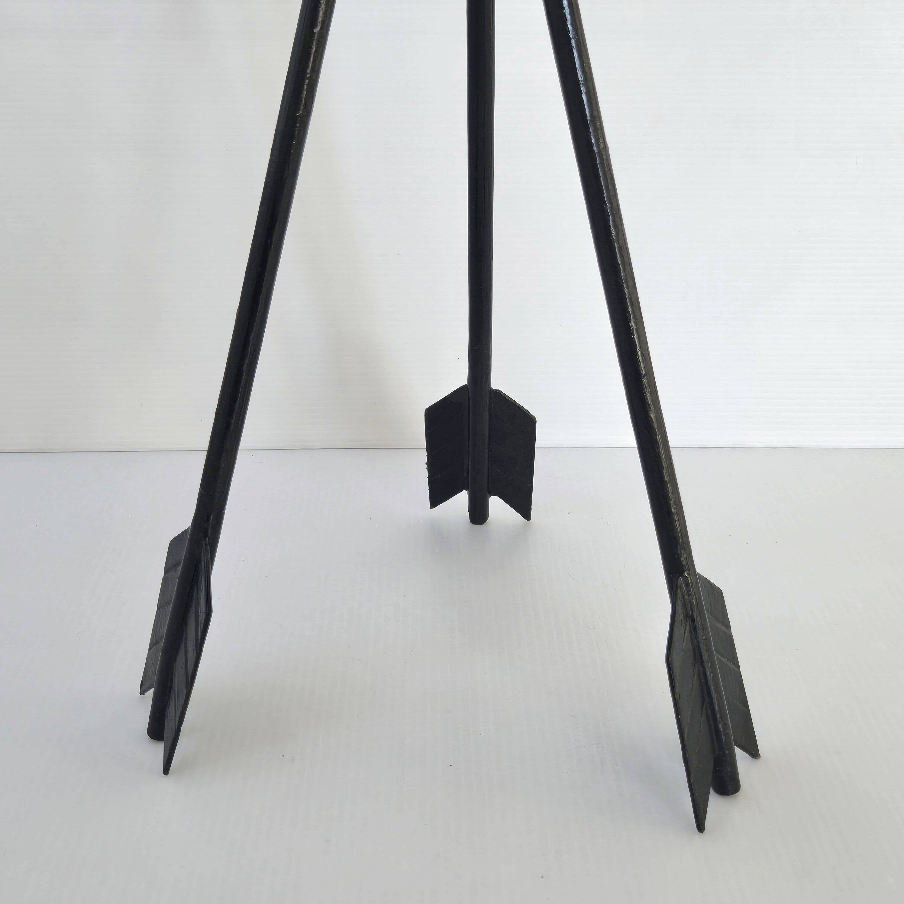 Vintage arrow ashtray 1960