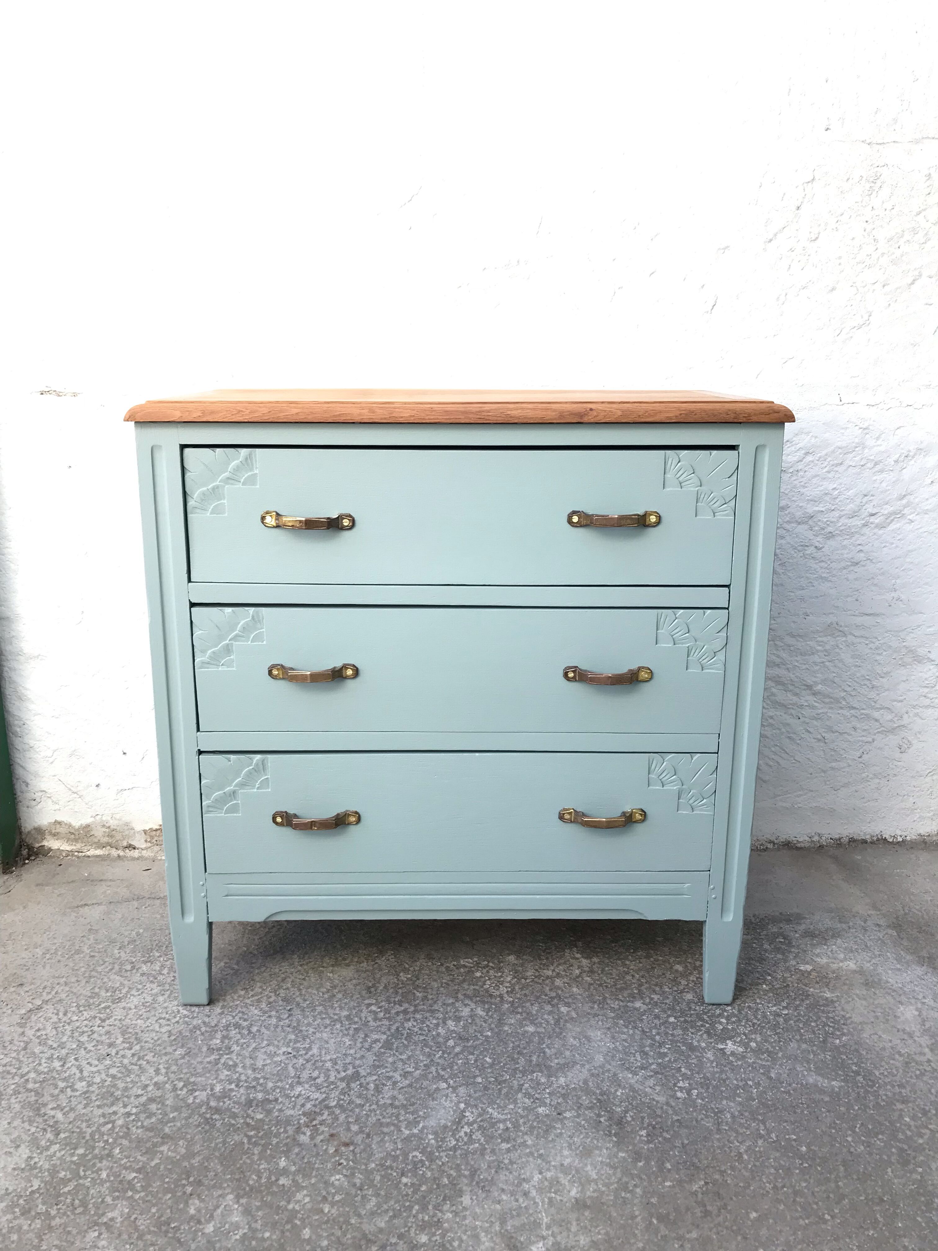 Commode art deco vert amande