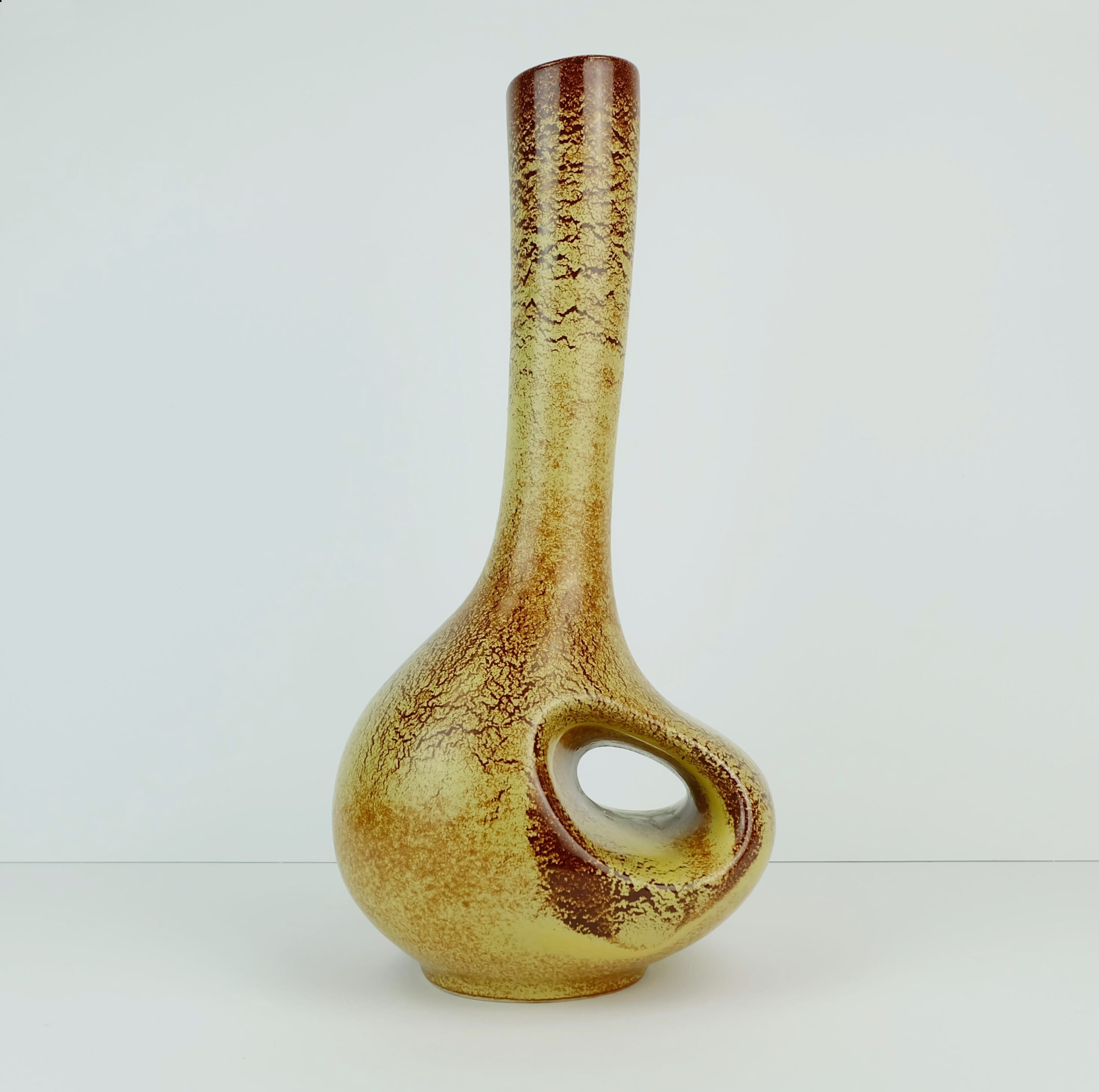 Vase Bertoncello Italie en céramique Roberto Rigan Années 1970