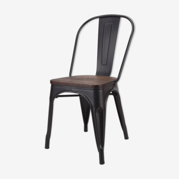 Chaise Industrielle en métal noir mat avec assise bois naturel foncé