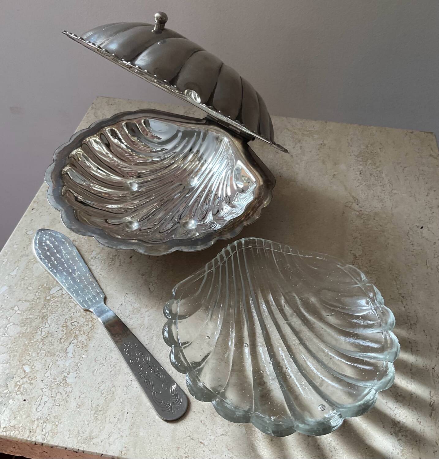 Vintage shell butter dish in silver metal