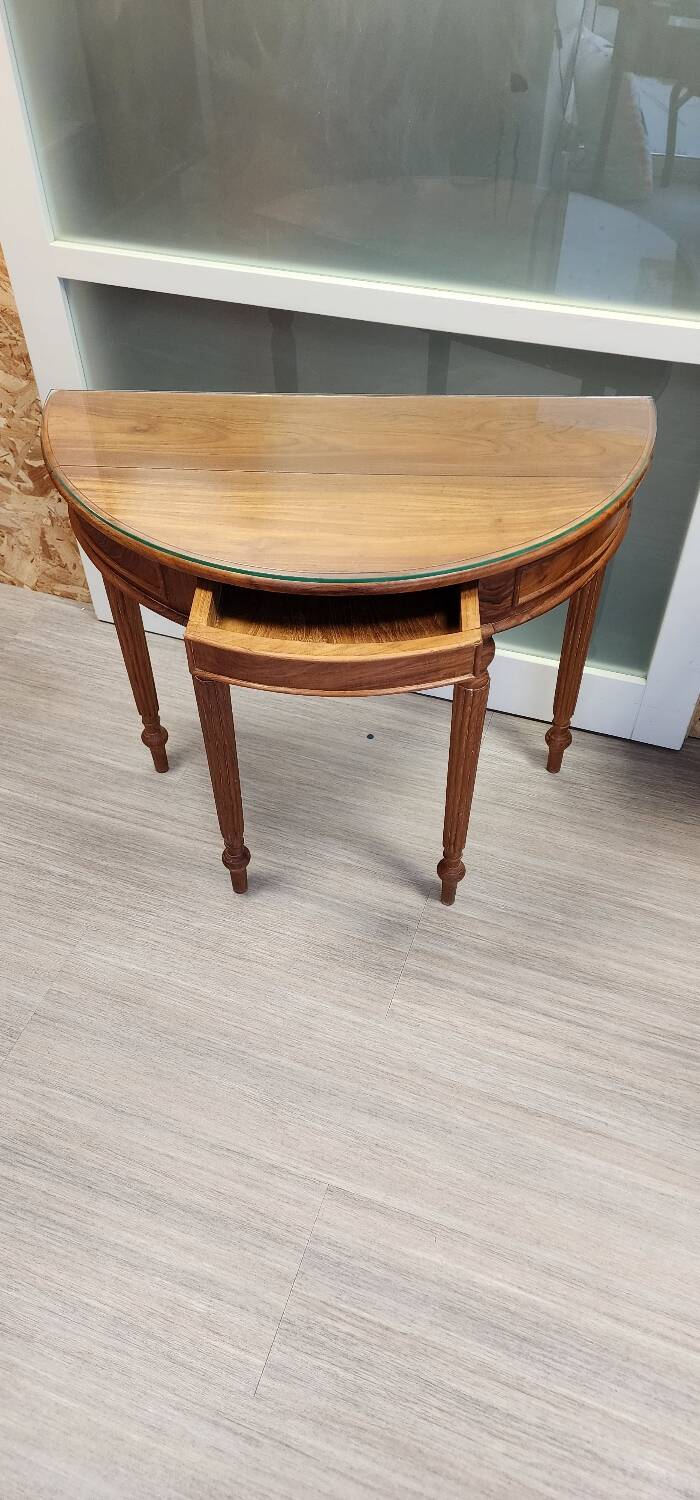 Half-moon console with glass top