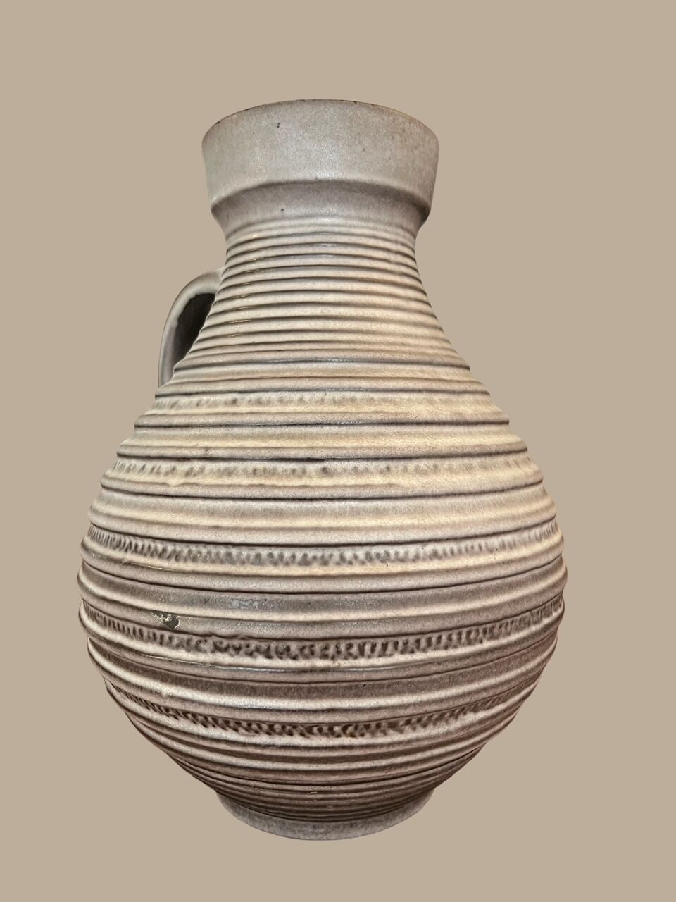 Ceramic vase 1960