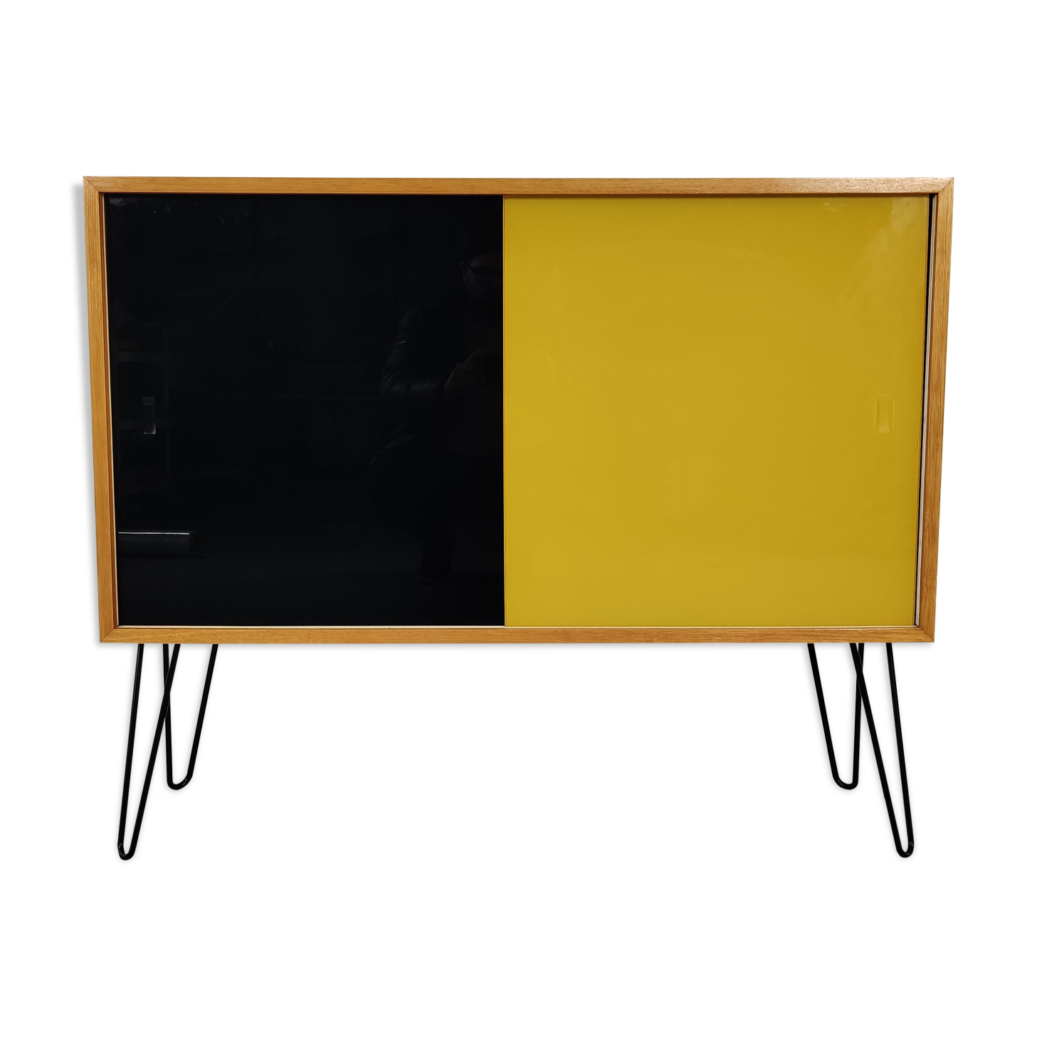 Vintage enfilade Scandinavian showcase, 60s