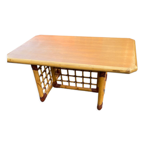 Table basse en rotin