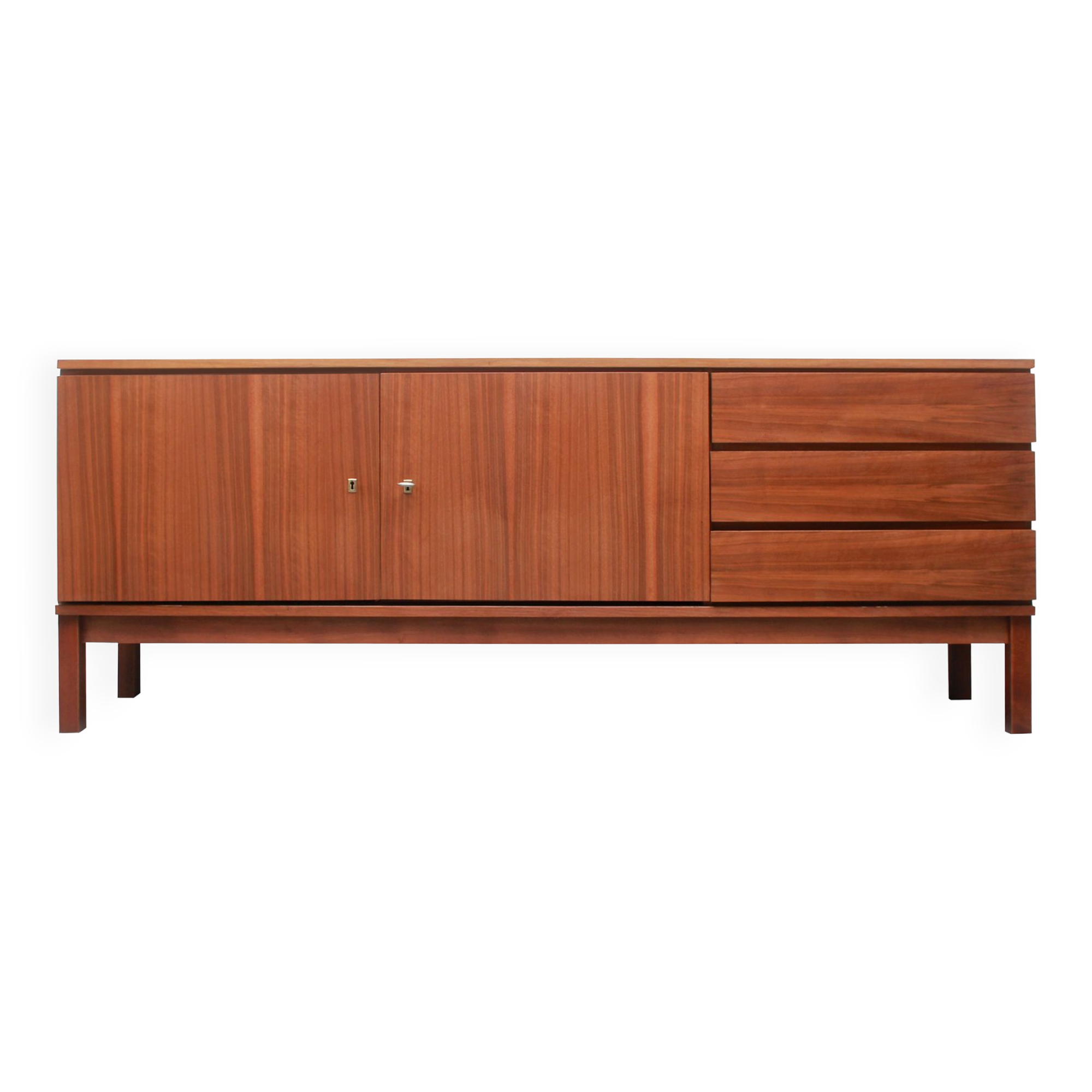 1970s sideboard in walnut
