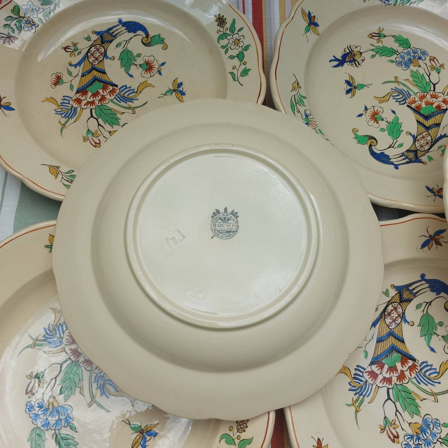 Boch La Louviere D2202 Cornucopia Deep Plates