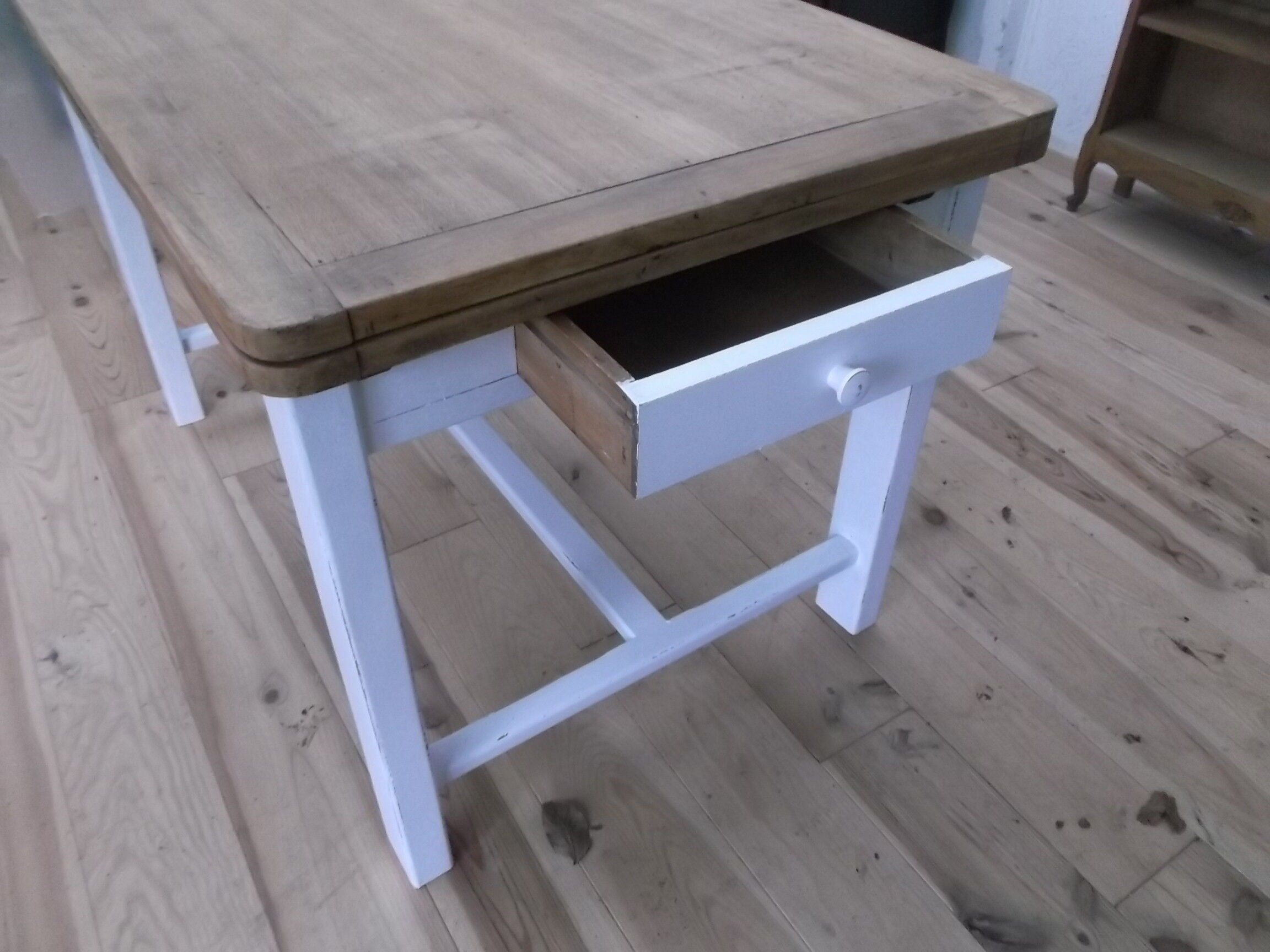 Farm table with extension cords