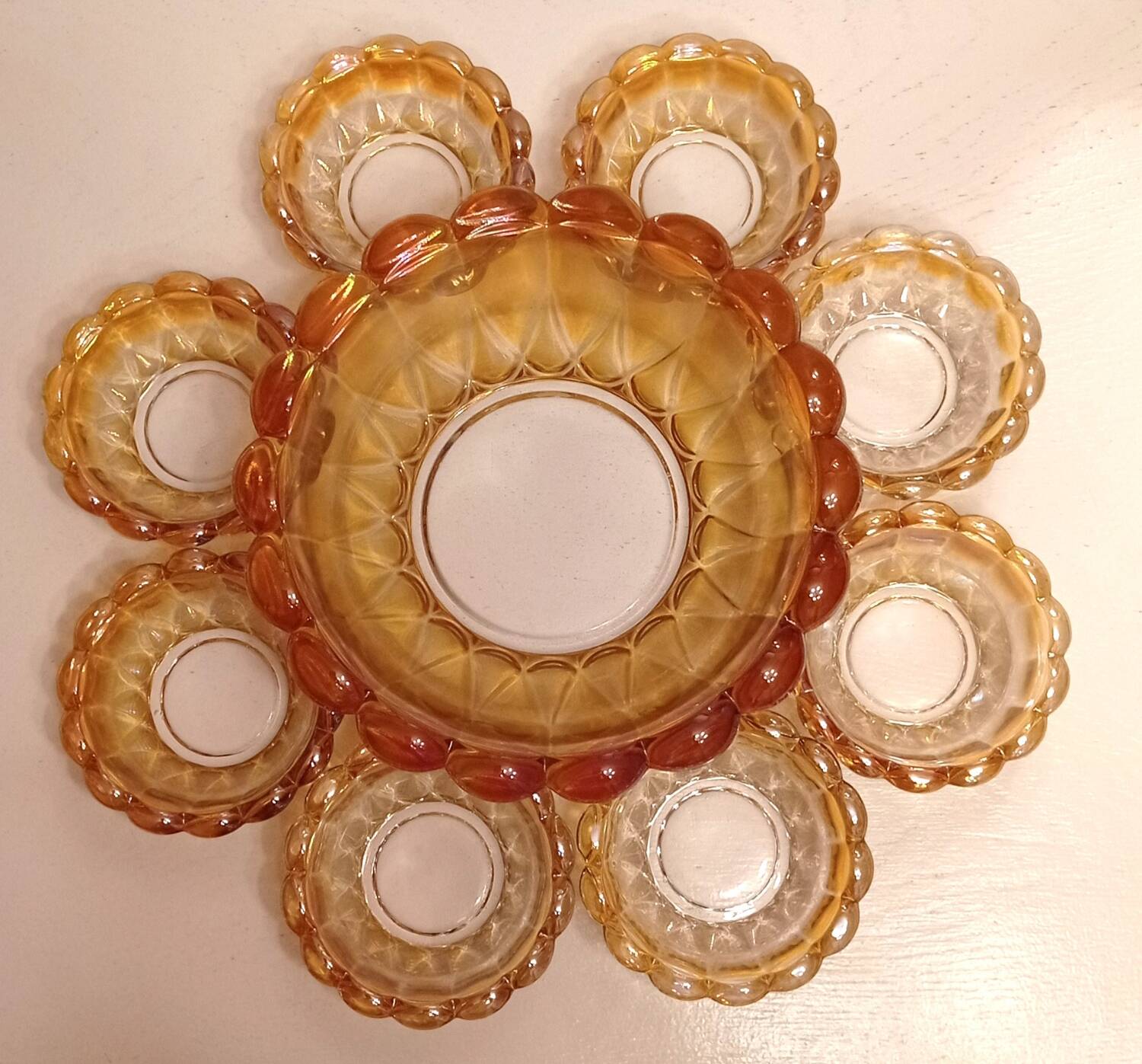 Vintage salad bowl service and 8 iridescent glass cups