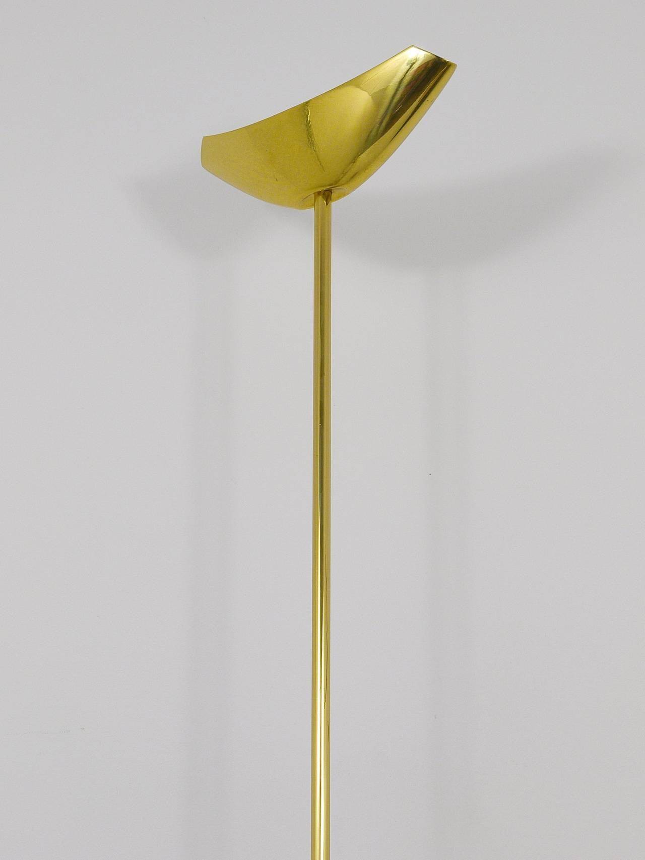 Postmodern floor lamp in brass and wood by Rodolfo Dordoni, Italy, 1980s.