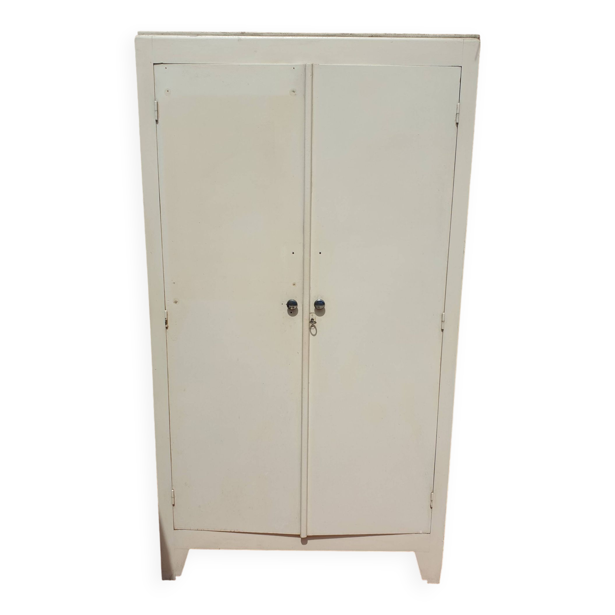 Parisian style wardrobe from the 50s/60s