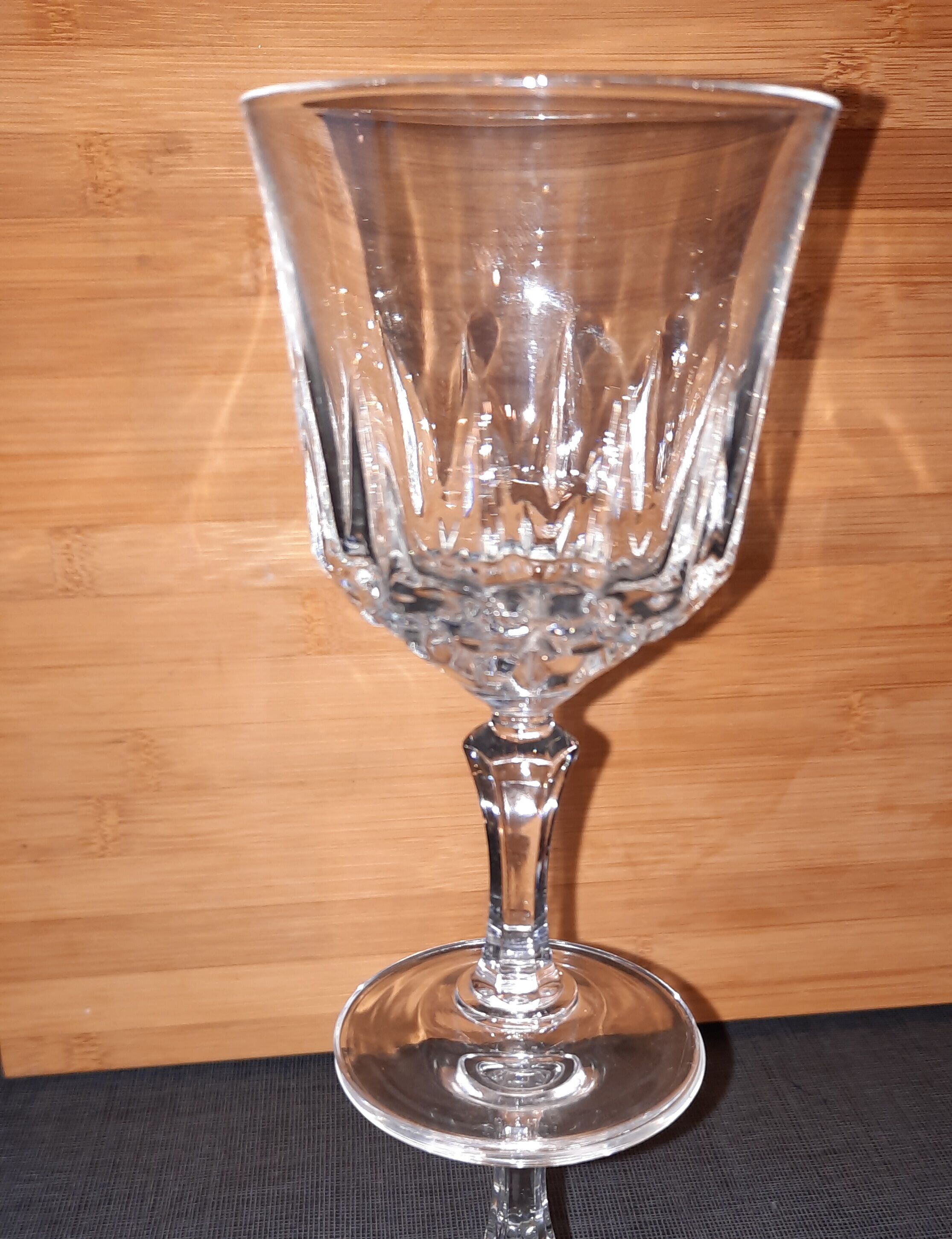 Cristal D'Arques 10 wine glasses model St Germain