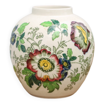 Vintage English porcelain Mason's vase, Paynsley vase