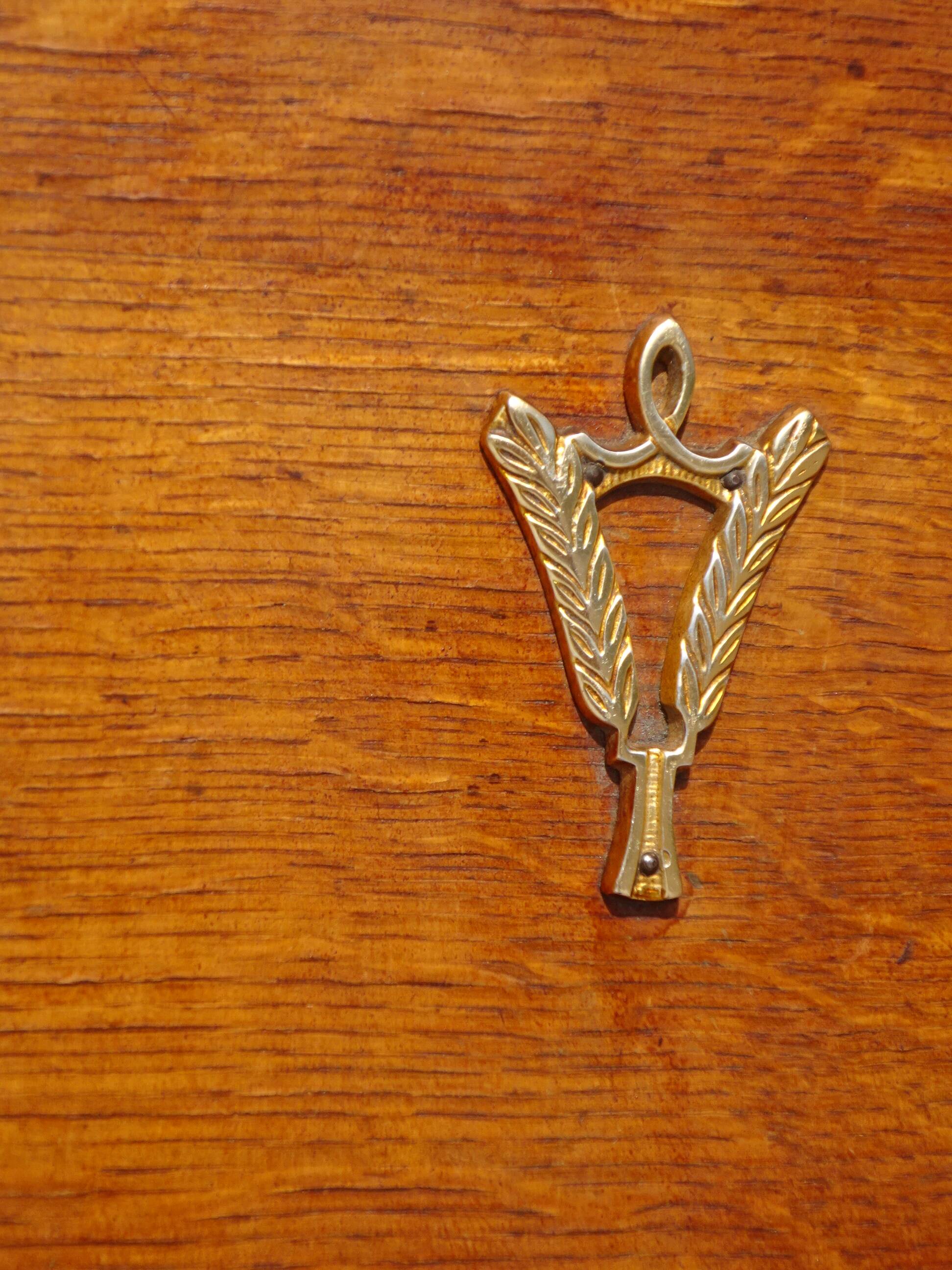 Vintage buffet in light and black oak