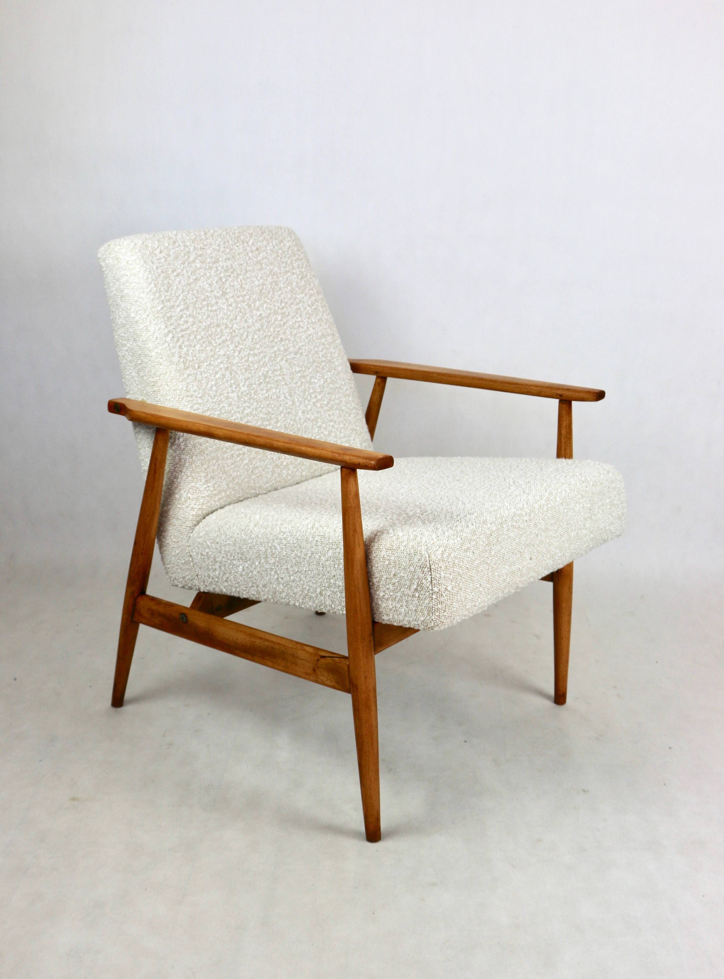 Armchair 'Lis', 1970s, white boucle, design by Henryk Lis - natural beech wood