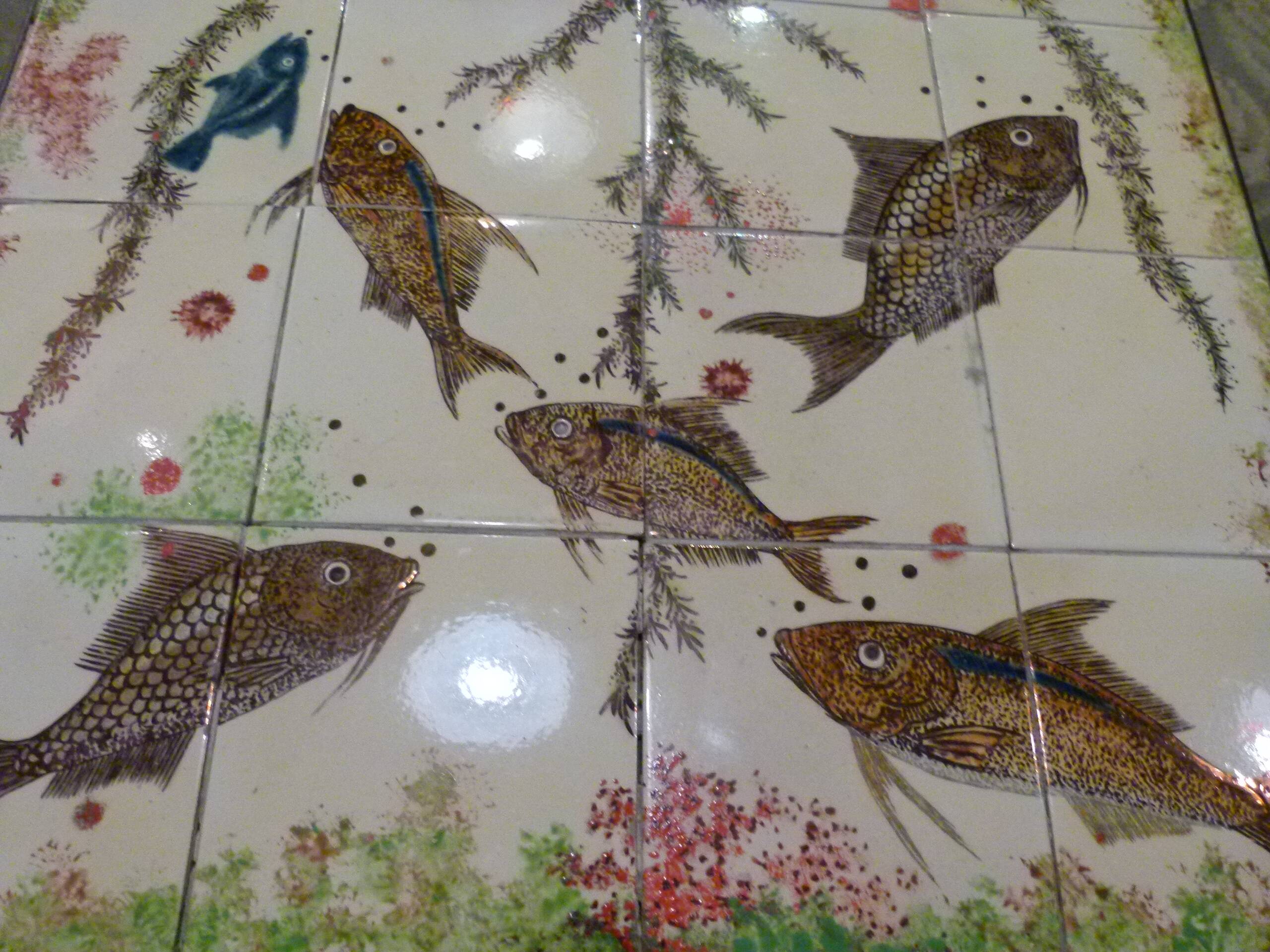 Ceramic coffee table with fish patterns