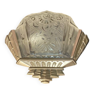 Art Deco wall light, signed "P. Maynadier", 1930s.