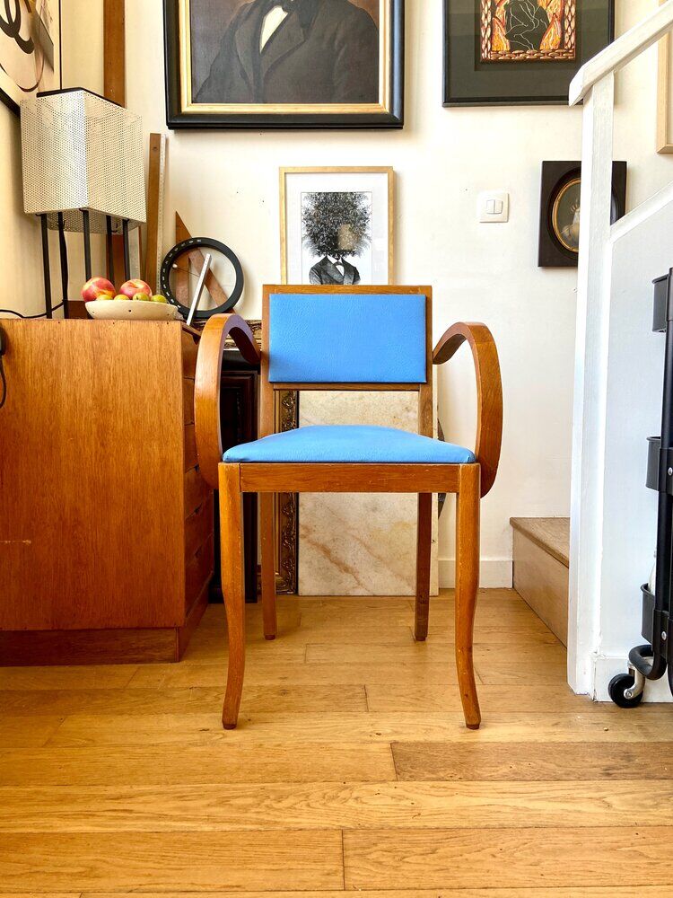 Bridge armchair in wood and blue skaï