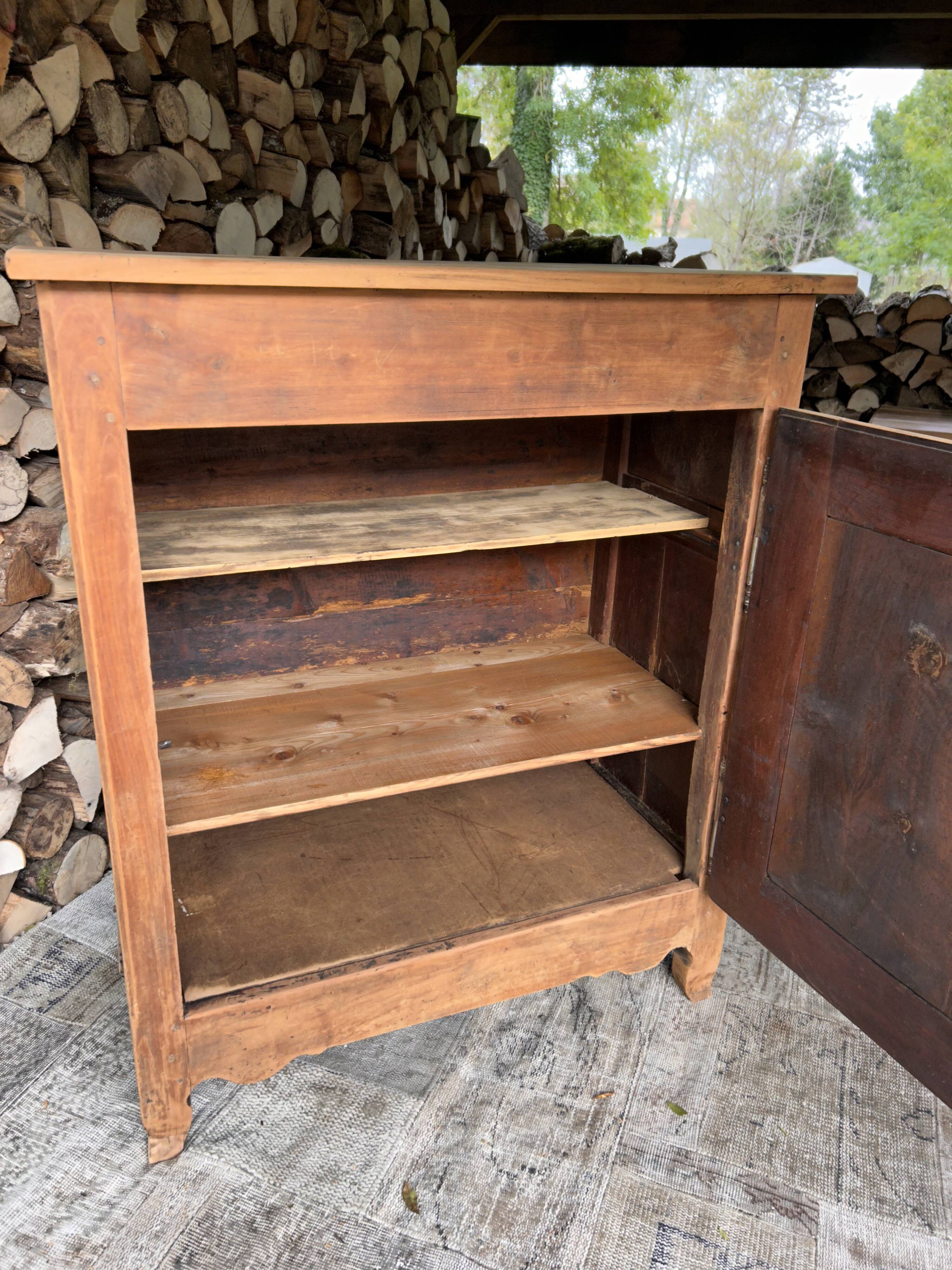 Large solid wood jam cup