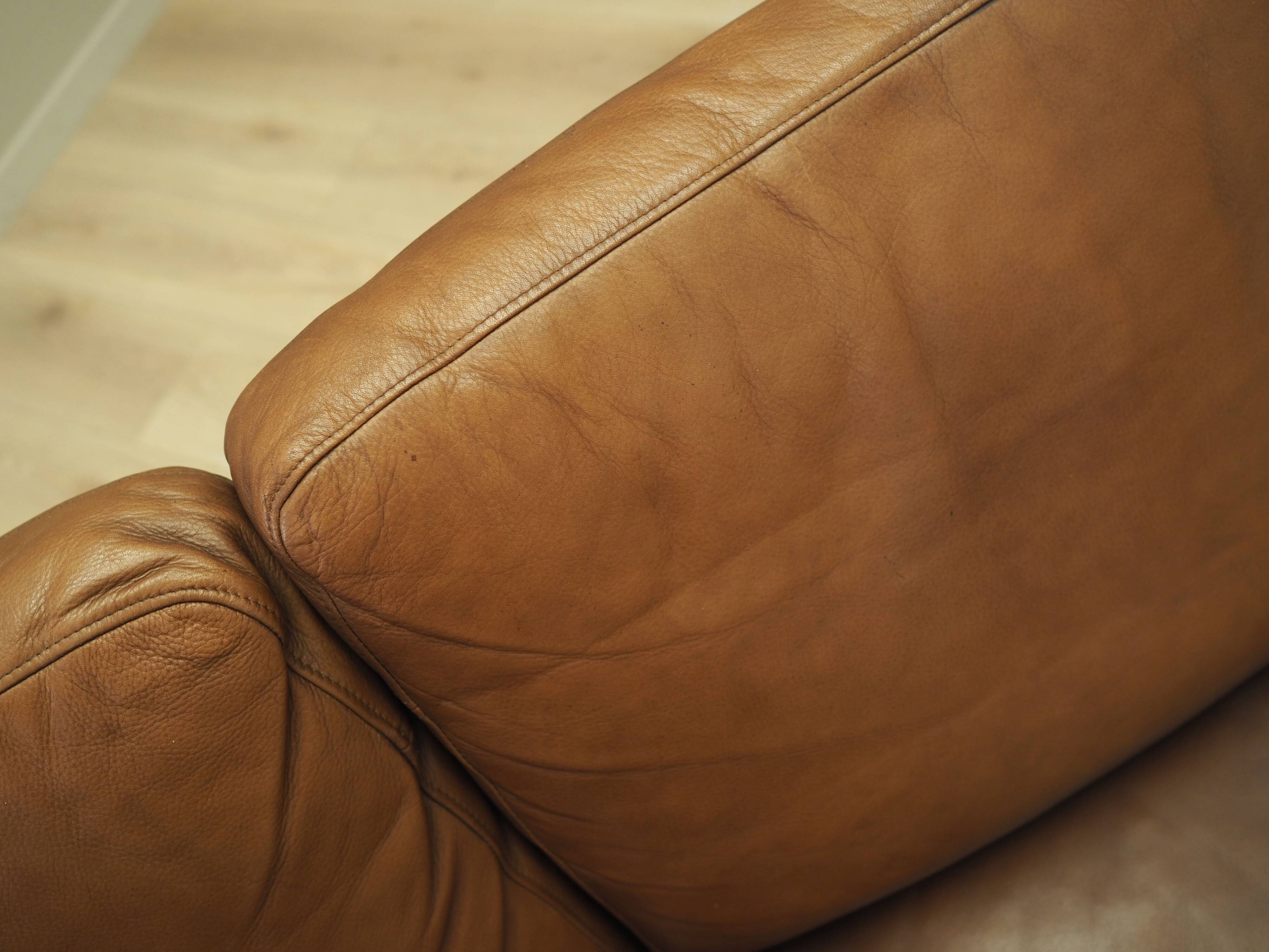 Brown leather sofa, Danish design, 1970s, production: Denmark