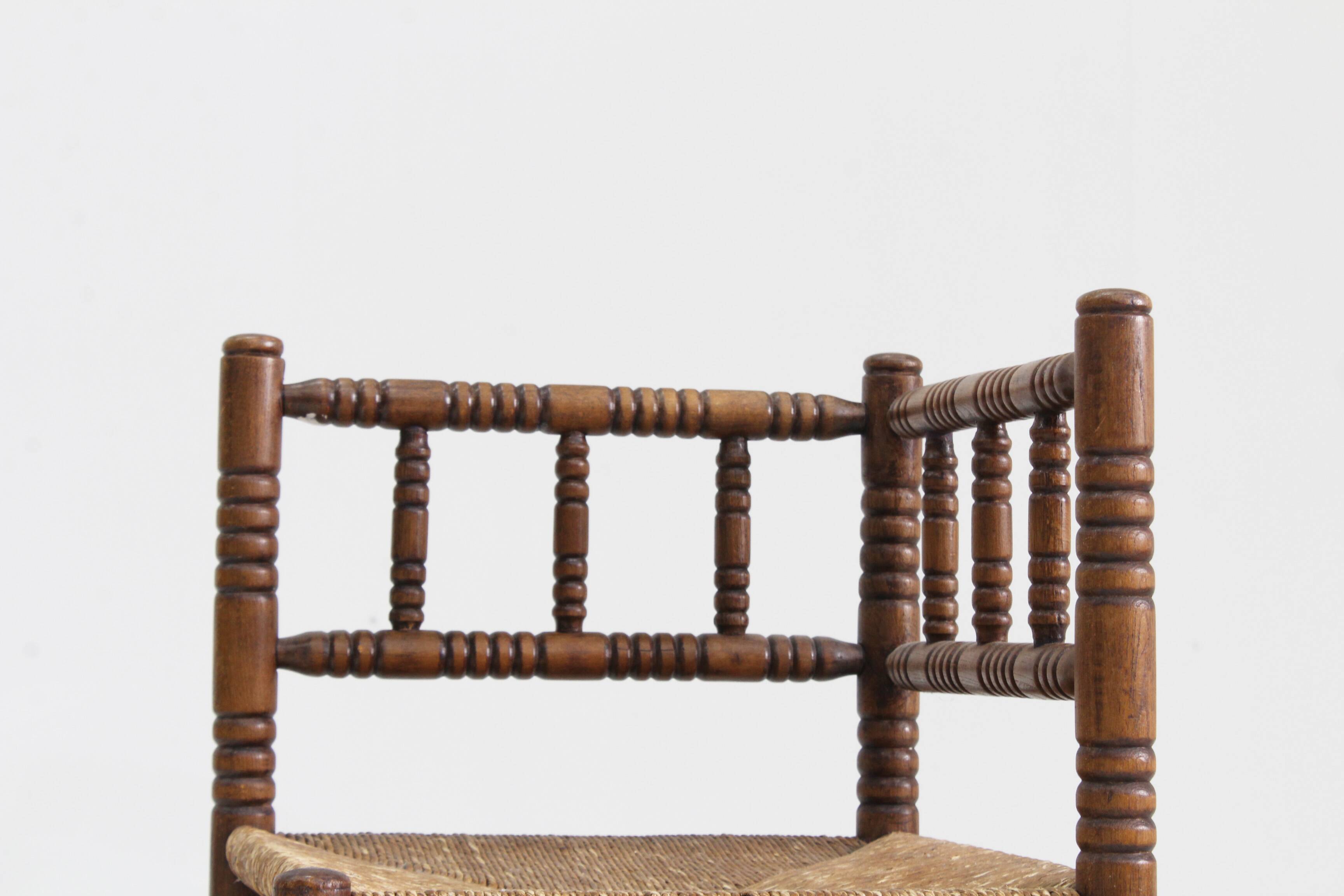 Vintage Bobbin bench with rush seat 1920s