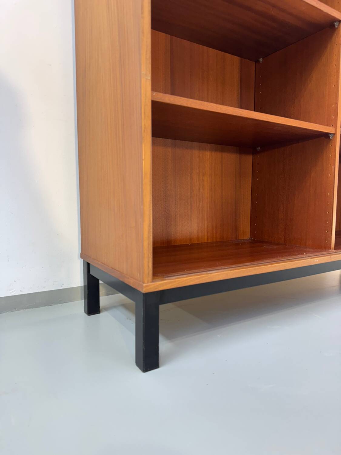 Armoire danoise vintage en teck - années 1970.