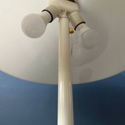 White Mid-Century Dijkstra mushroom table lamp