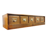 Shelf with 5 storage