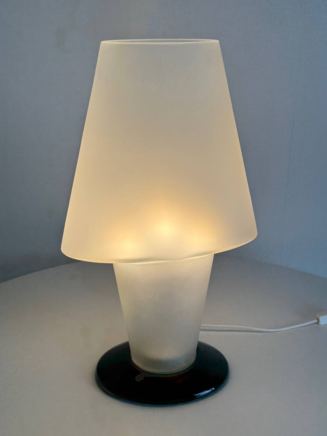Murano glass table lamp attributed to Mazzega - vintage - 1980s.