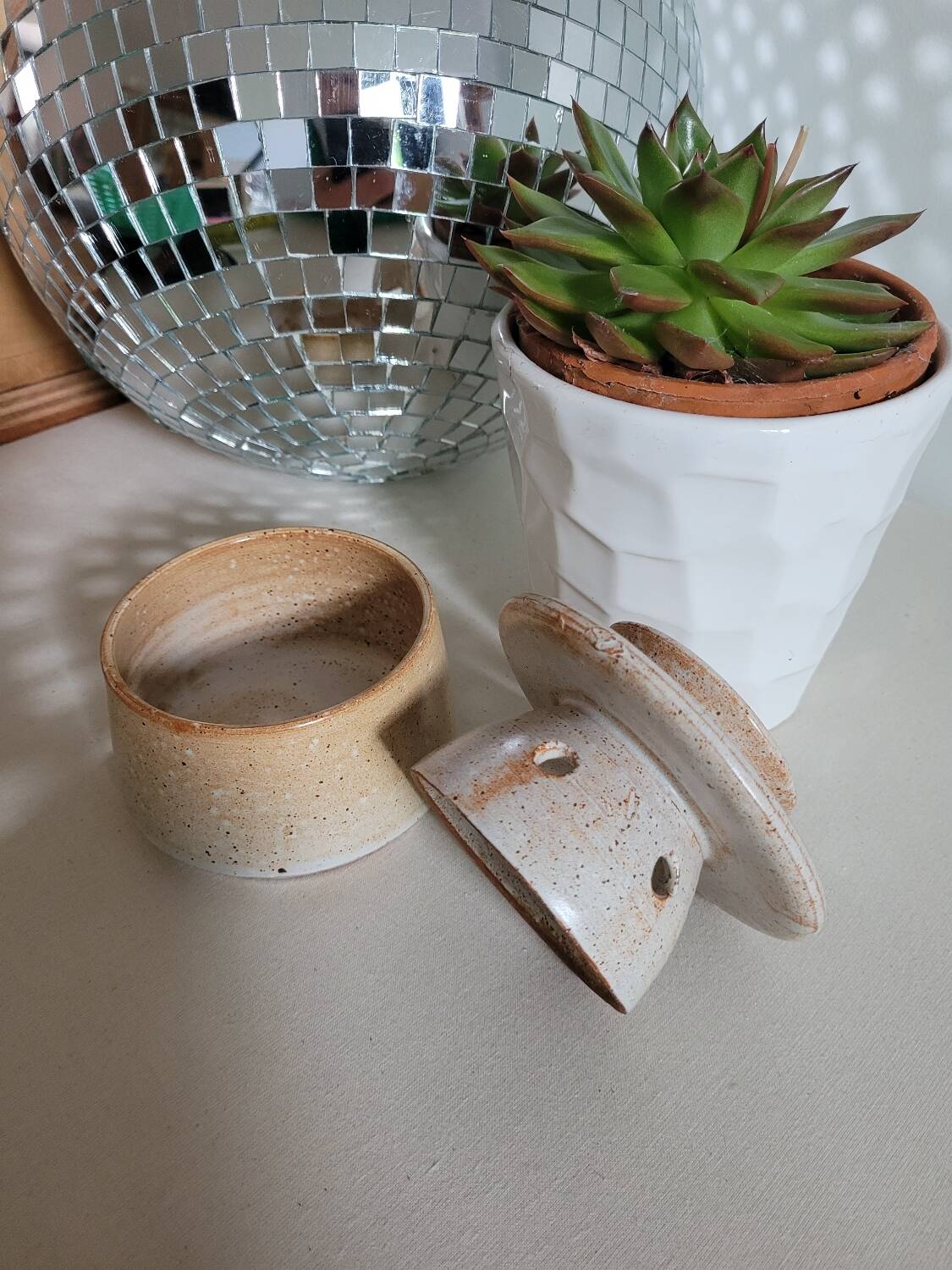 Water butter dish in glazed stoneware