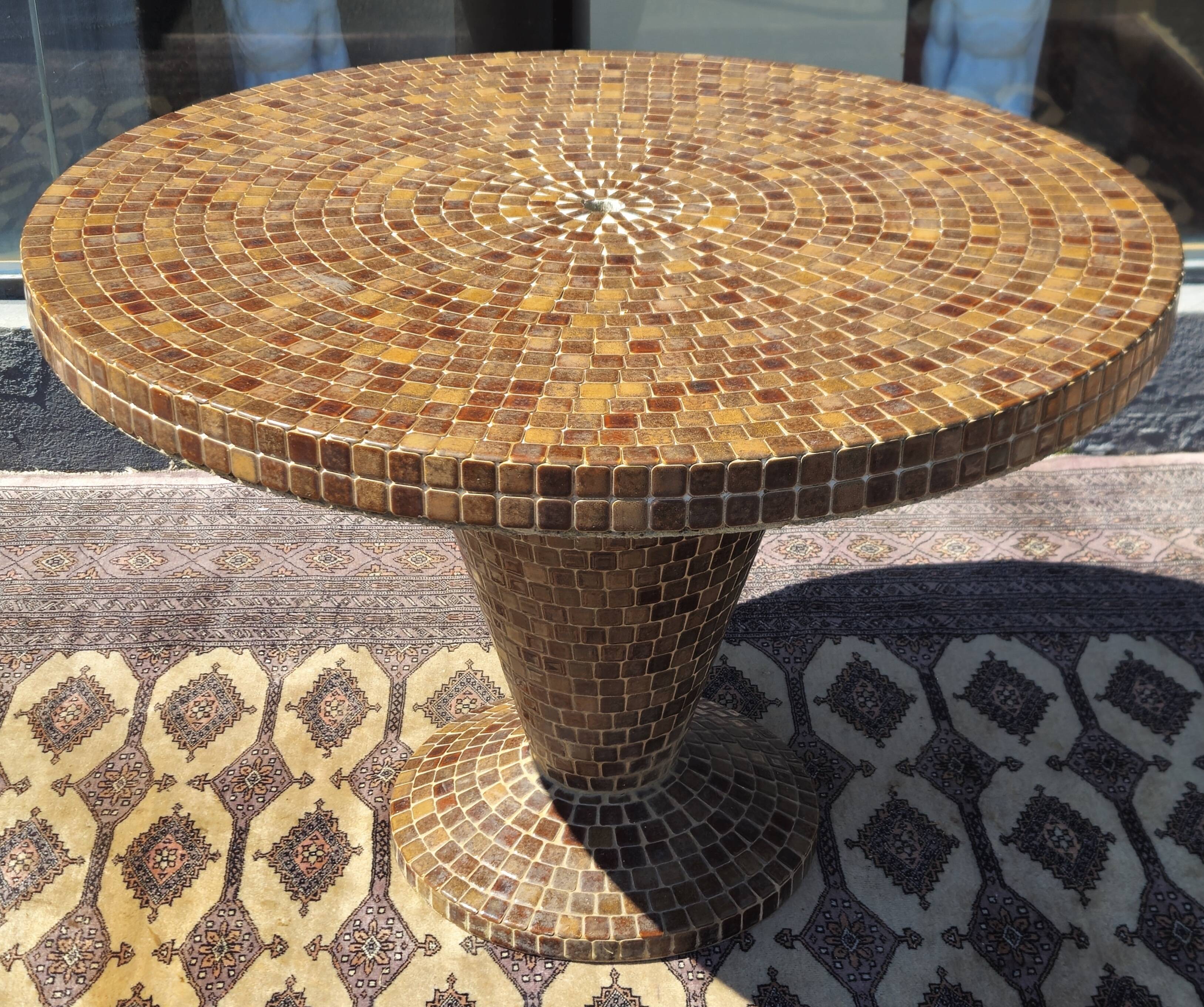 Round table in glazed ceramic mosaic – conical central base