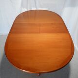 Scandinavian extendable oblong table in G Plan teak