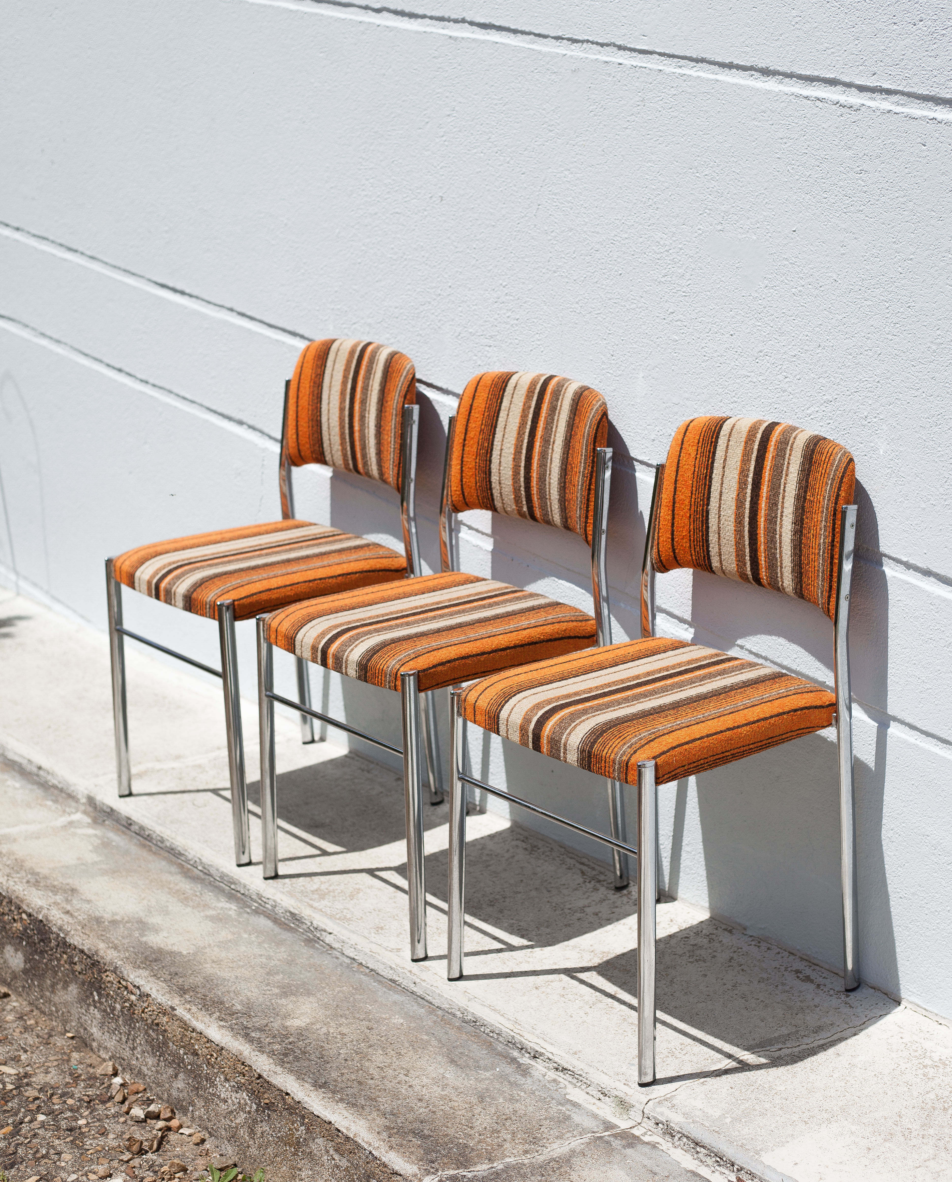 Lot 3 chairs vintage fabric, chrome metal chair, orange/brown/beige wool fabric, retro