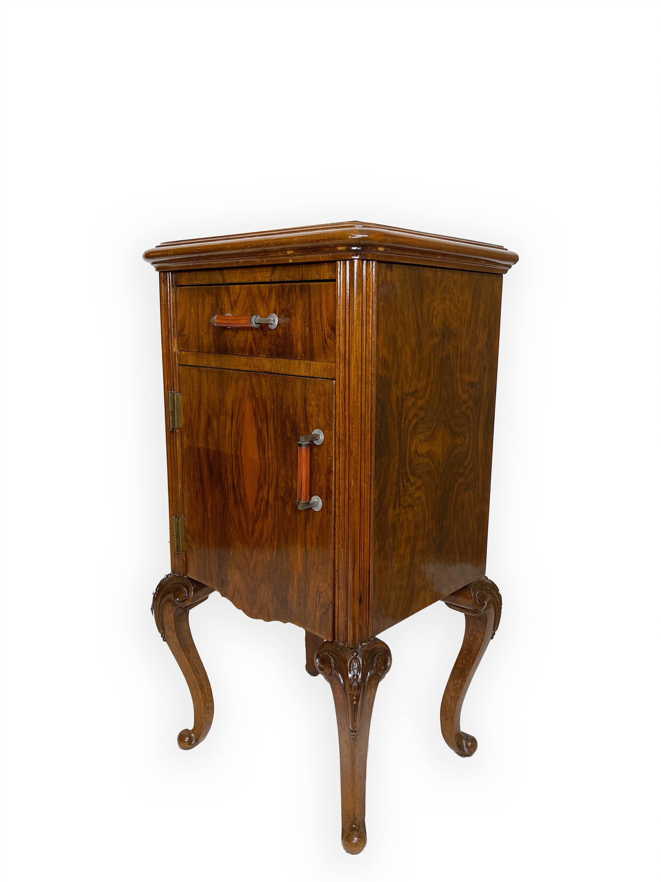 Tables de chevet italiennes en noyer, années 1930/1940