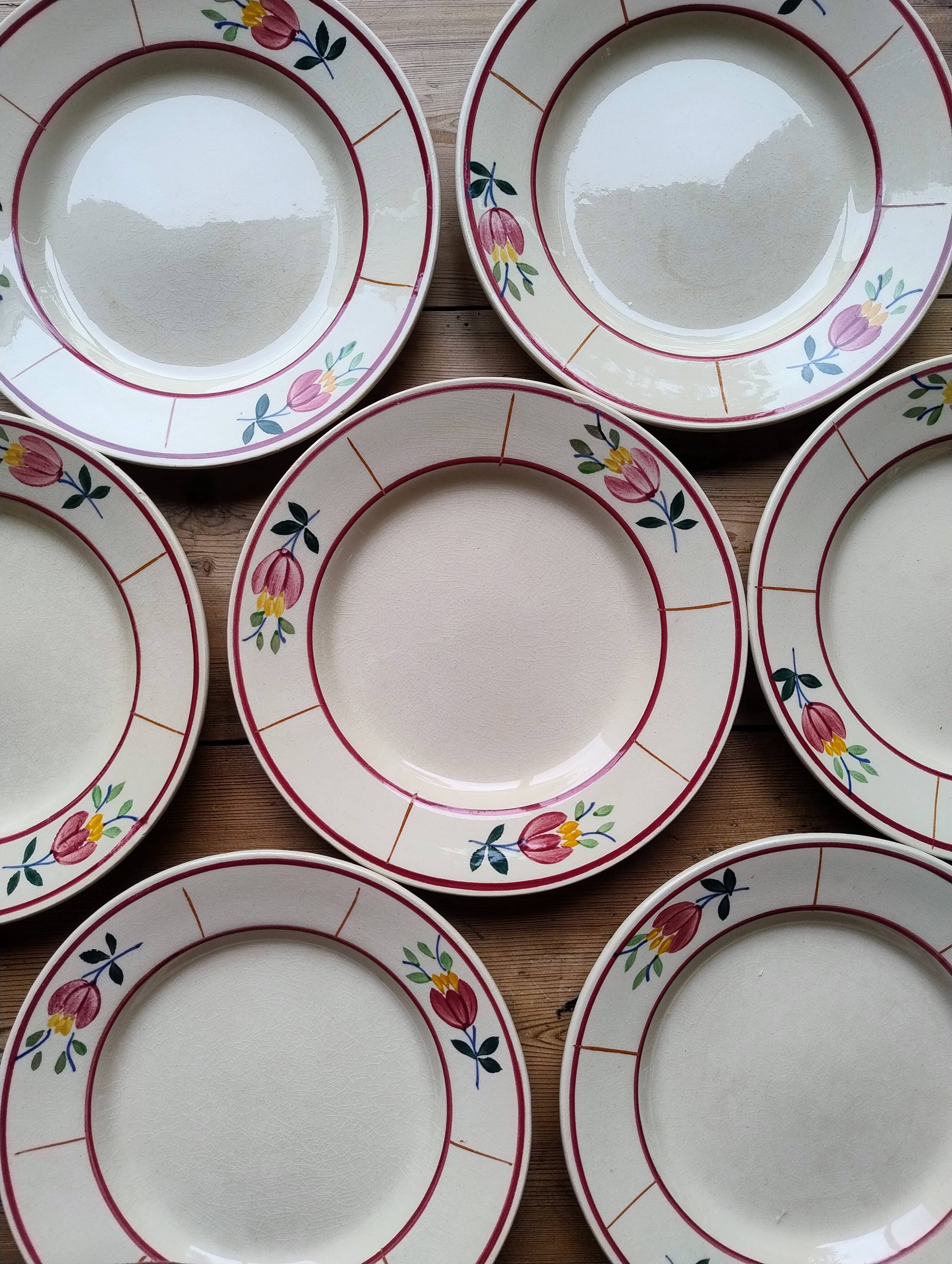 Set of 7 vintage dessert plates in Gien earthenware, model Jacqueline.