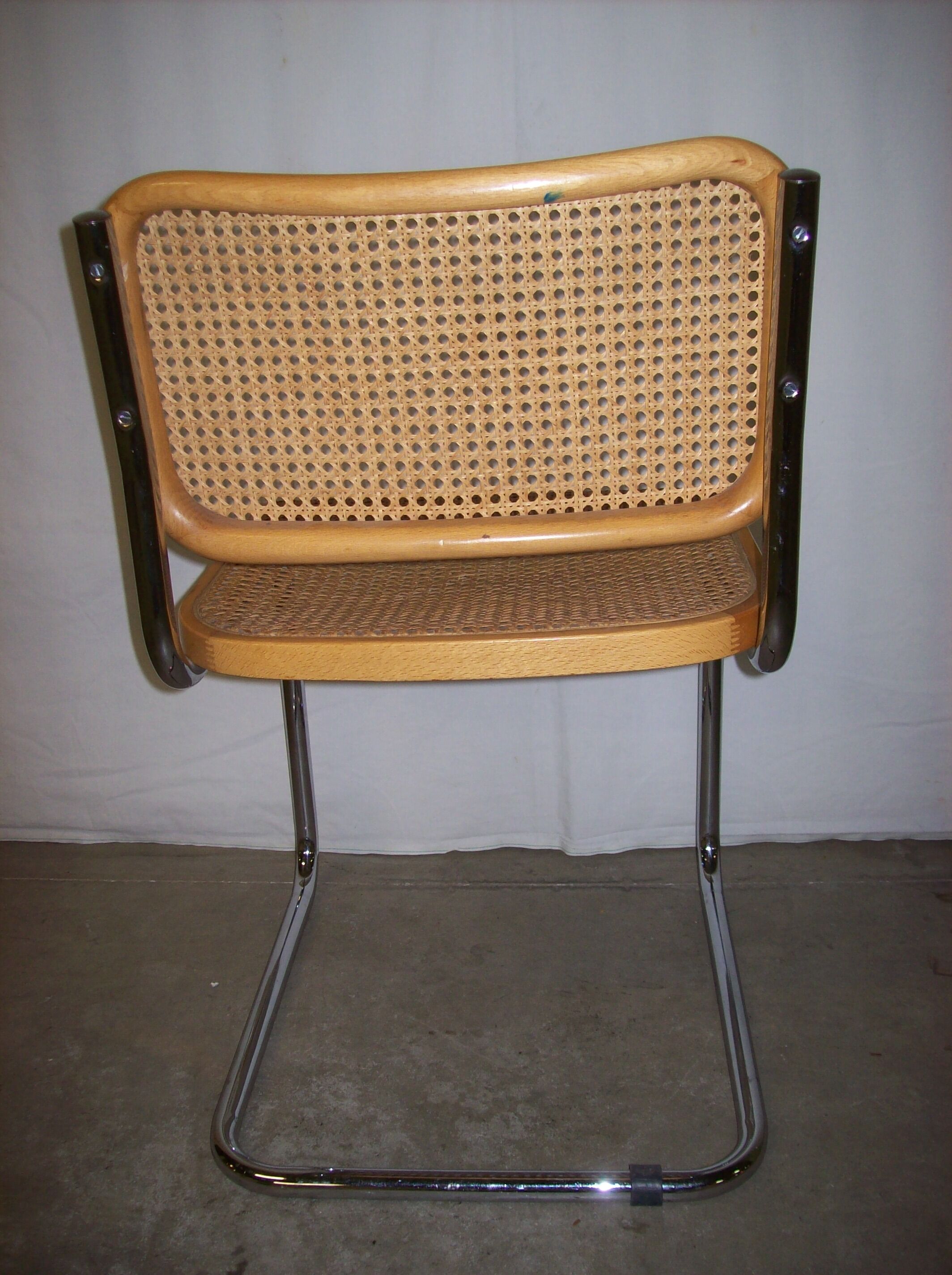Chaise Marcel Breuer modèle Cesca B32 des années 70