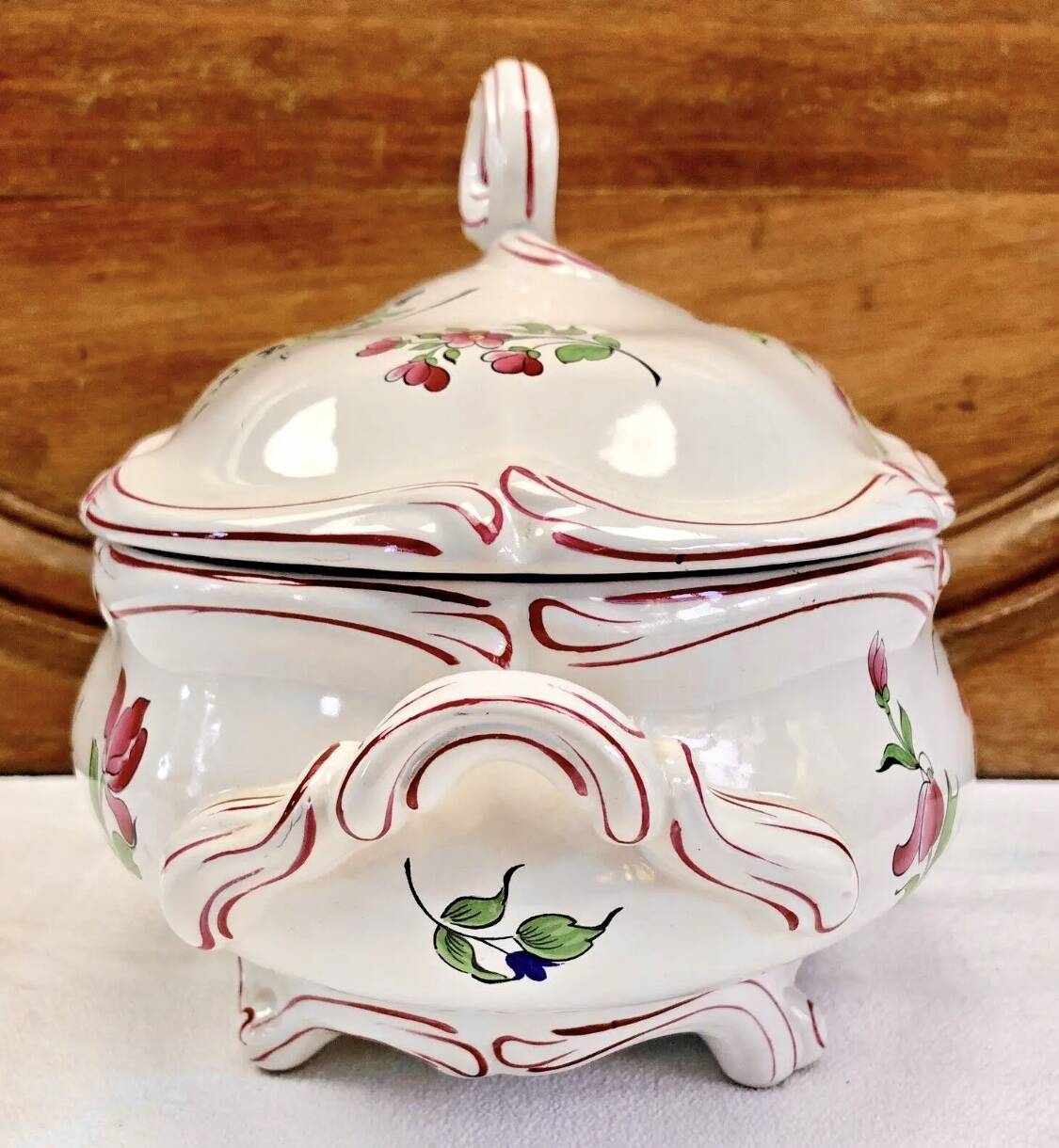 Old Lunéville oval vegetable tureen, street light model