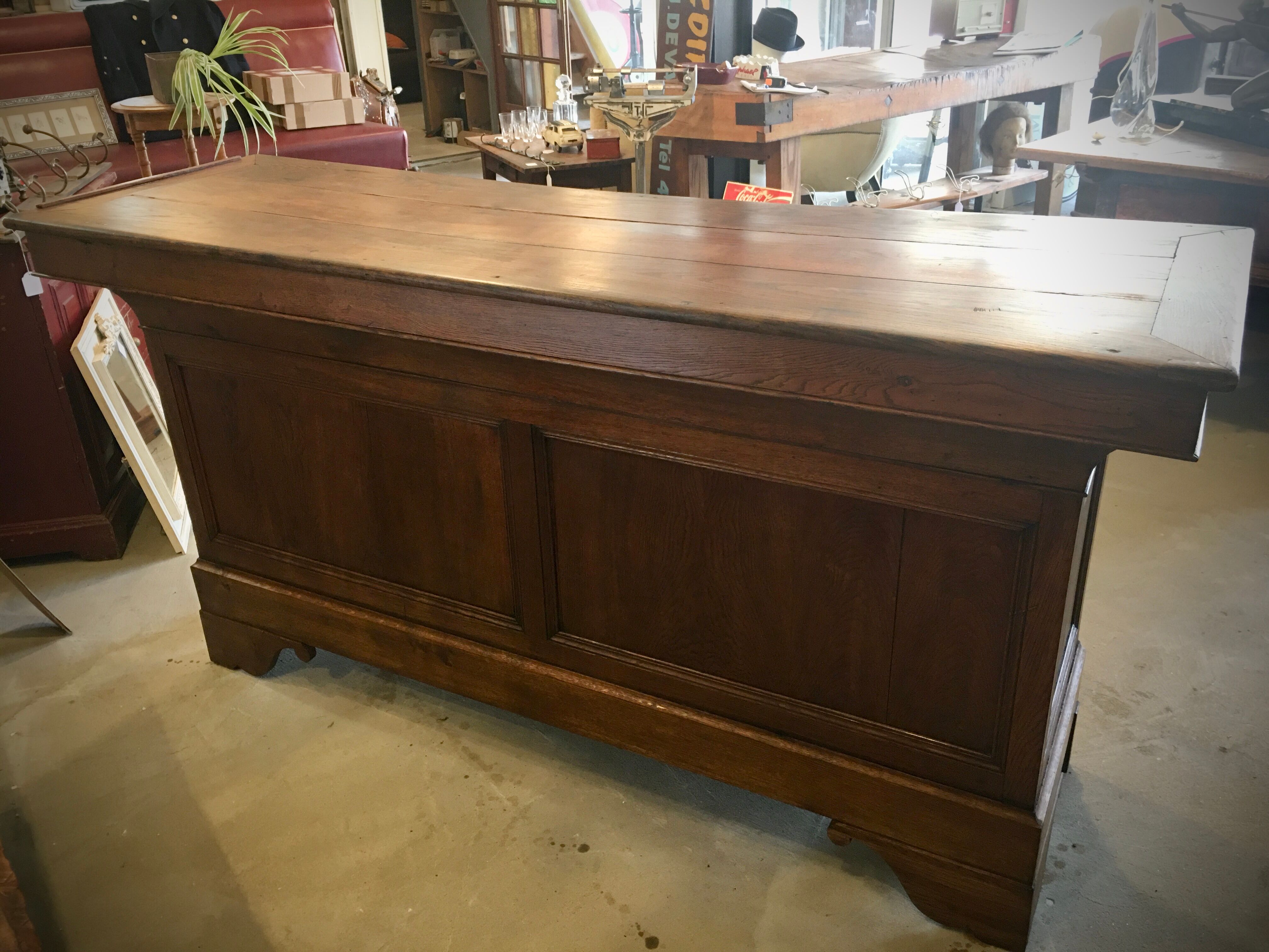 Haberdashery furniture countertop
