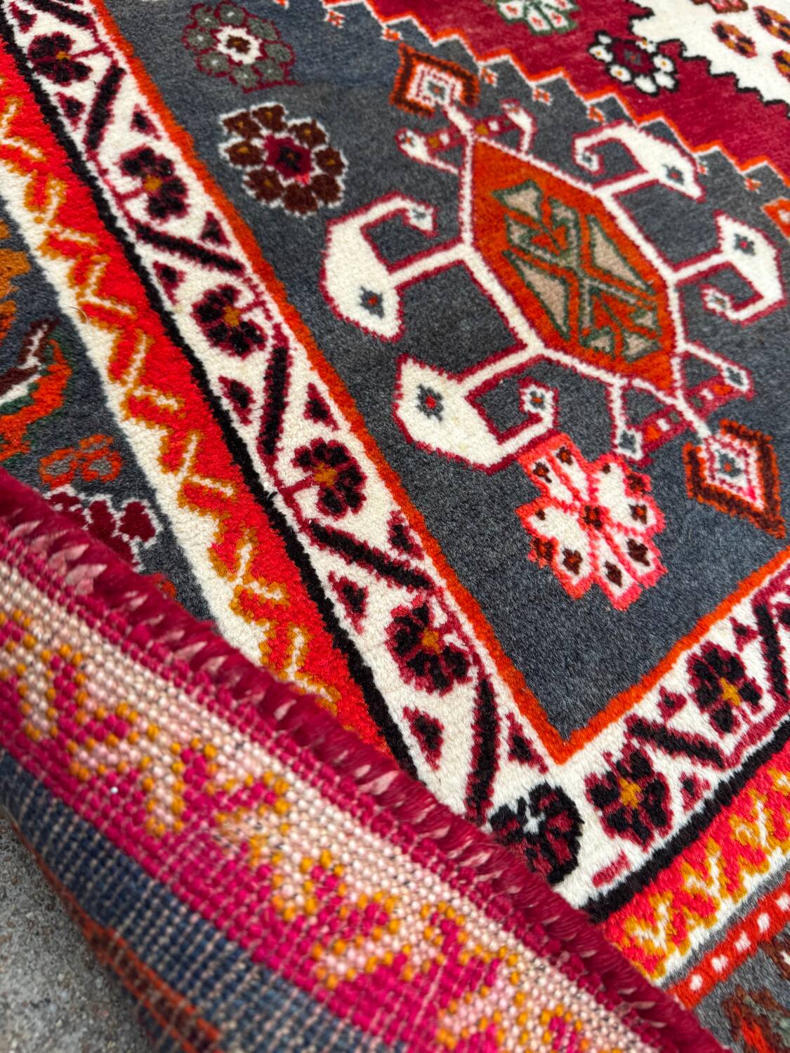 Tapis persan ancien 