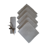 6 towels and table path