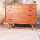 Scandinavian chest of drawers