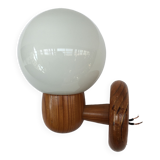 Modernist wall lamp in pine and opaline