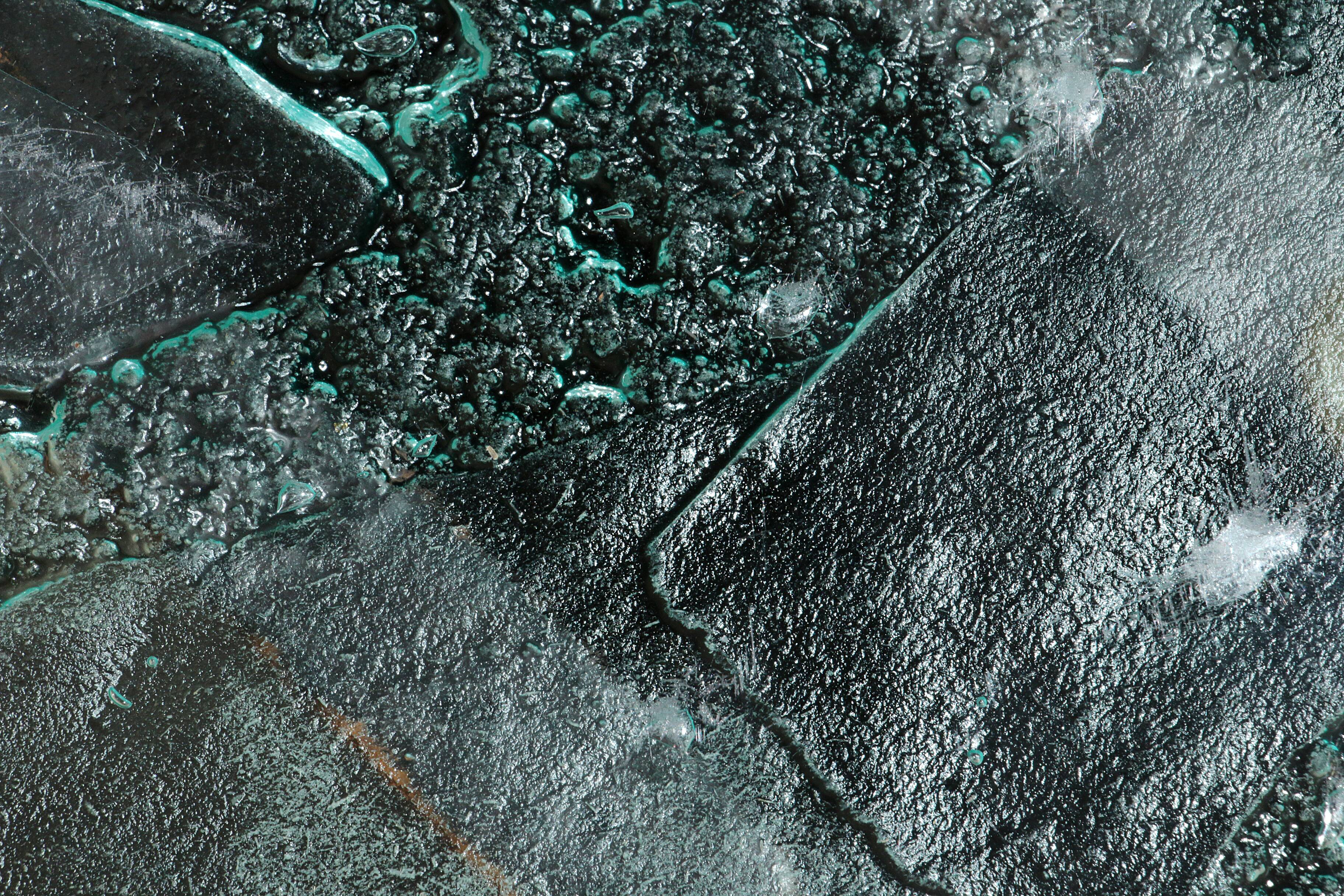 Sculptural glass coffee table by Heinz Lilienthal 1970, Germany