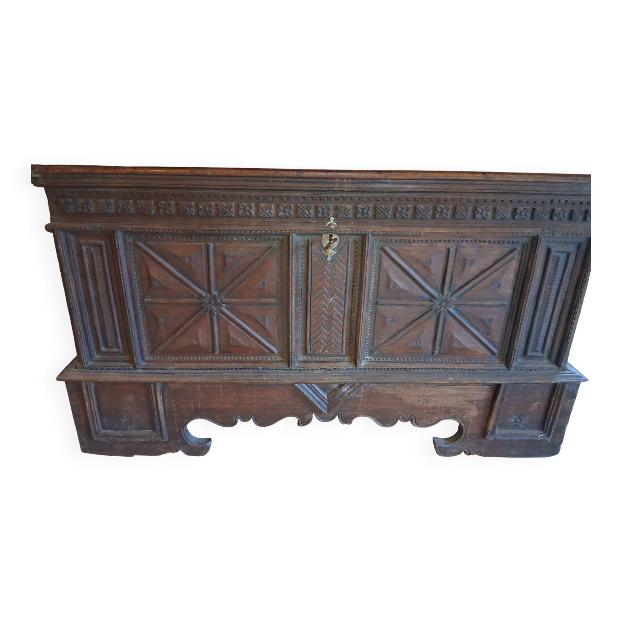 Antique chest