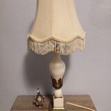 Lampe de salon rétro 1950 albâtre / laiton abat jour soie ecru