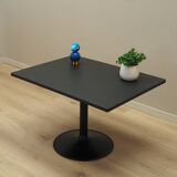 Table basse, design danois, années 1970, production : Danemark