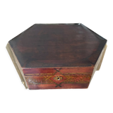 Boite ancienne en bois verni