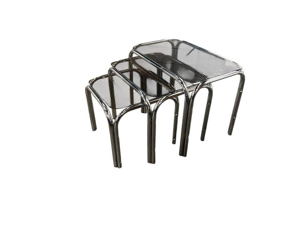 Set of 3 vintage chrome nesting tables / side tables.