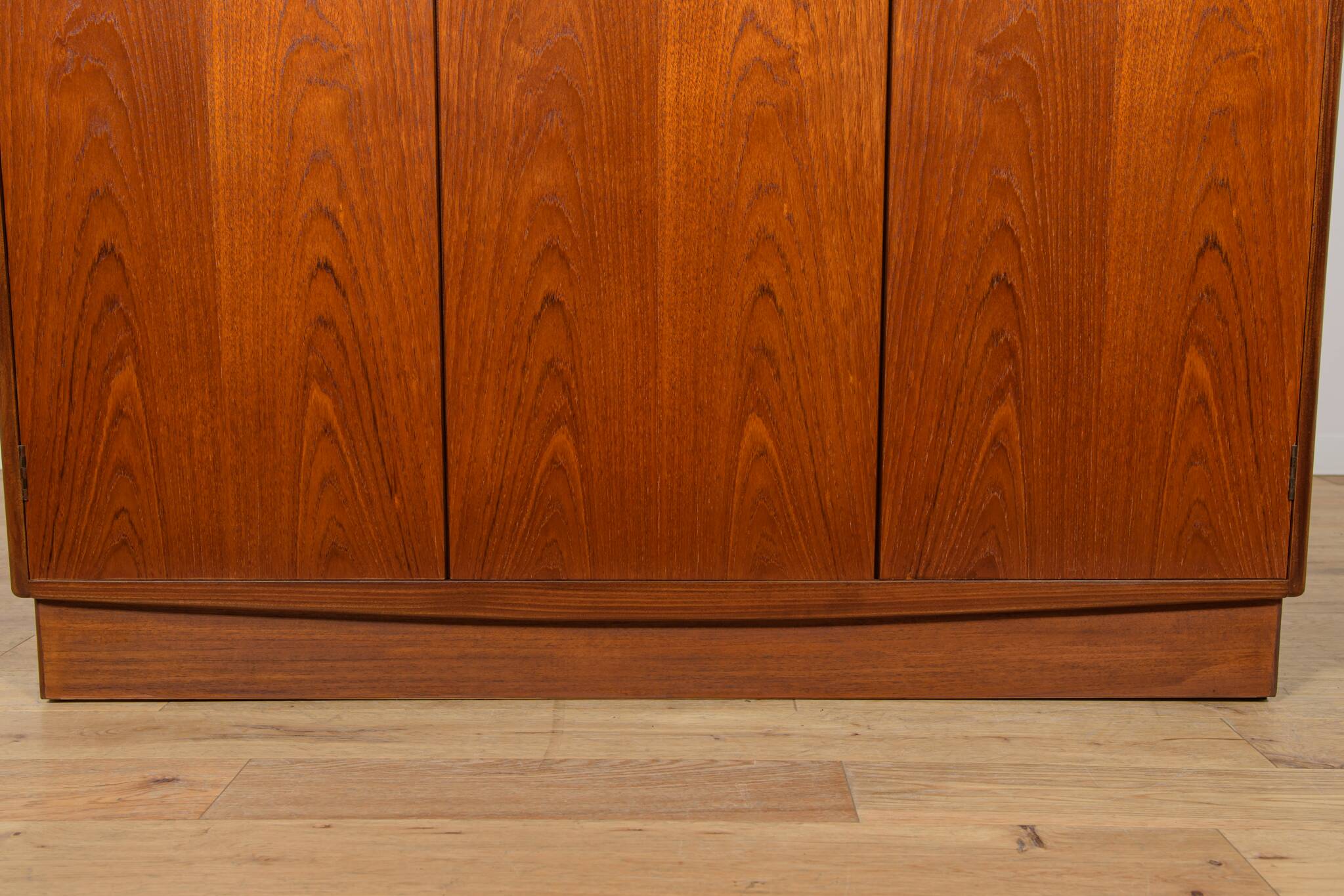 Mid-Century Modern Teak Wardrobe from G-Plan, United Kingdom, 1960s
