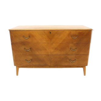 Scandinavian walnut chest of drawers, Swedish modern, Sweden, 1940.